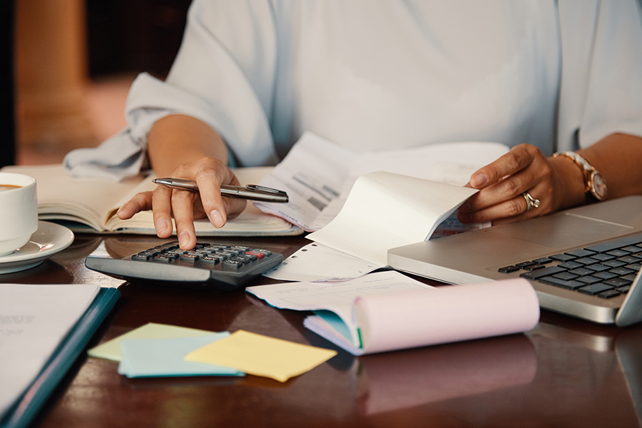 A Importância da Pontualidade na Entrega de Boletos e Prestações de Contas